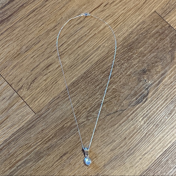 Vintage Moonstone Sterling Silver Pendant Necklace - Picture 6 of 6